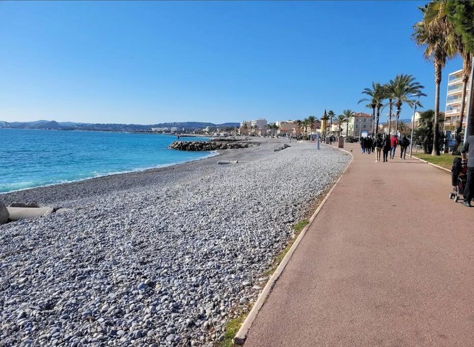 Studio Cosy Terrasse Front Mer Cagnes-sur-Mer Eksteriør billede